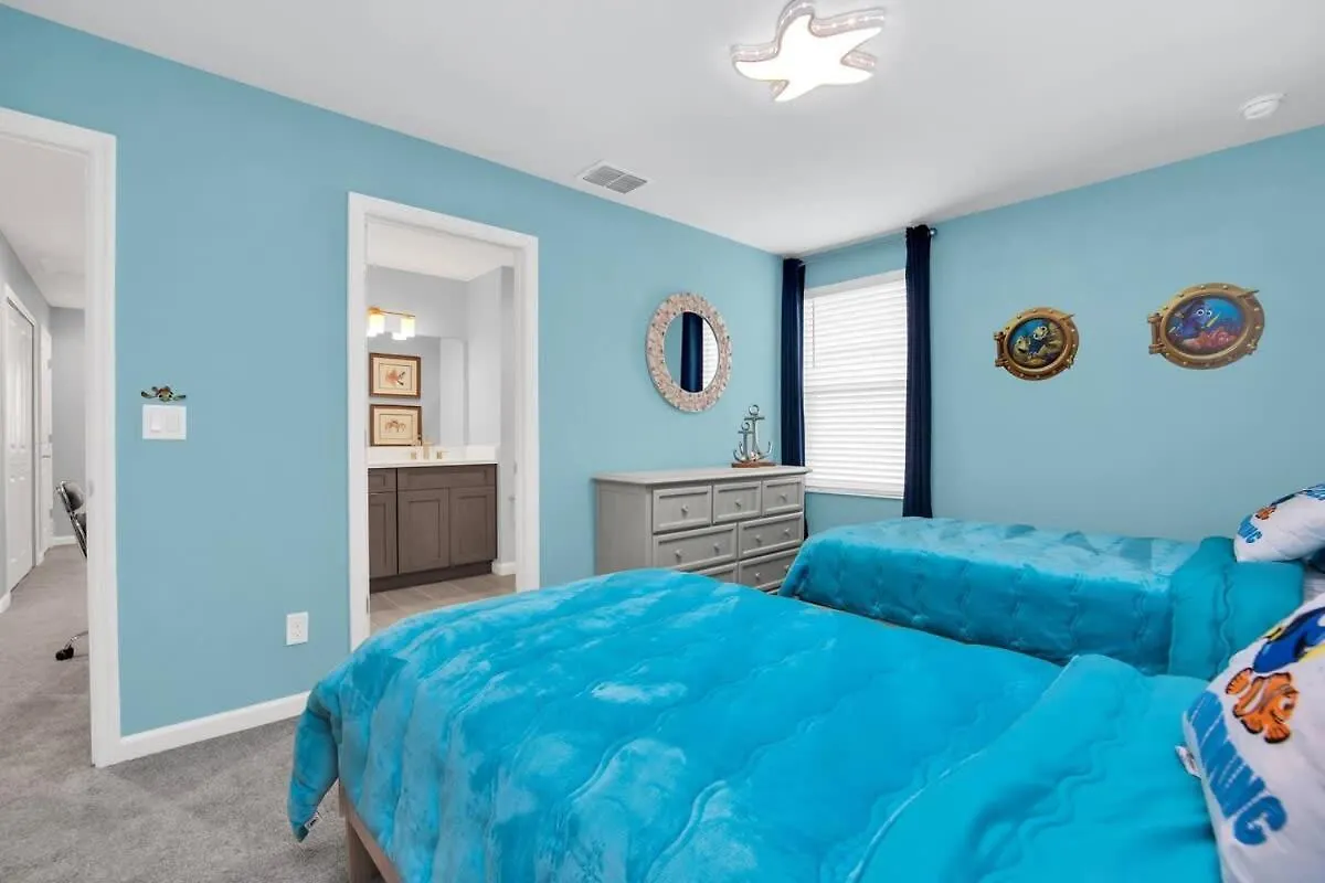 Super Style - 7Bdrs 8Bas - Lux Finishings & Pool Villa Davenport