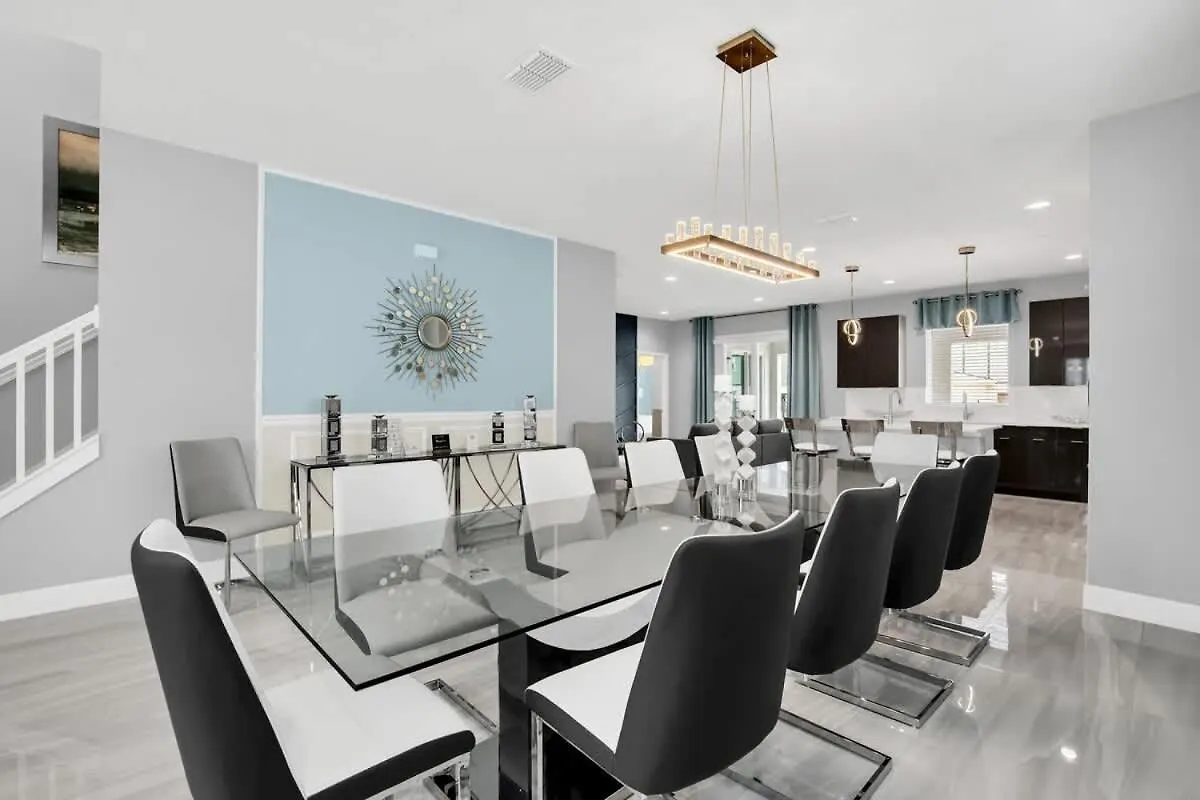 Super Style - 7Bdrs 8Bas - Lux Finishings & Pool Villa Davenport